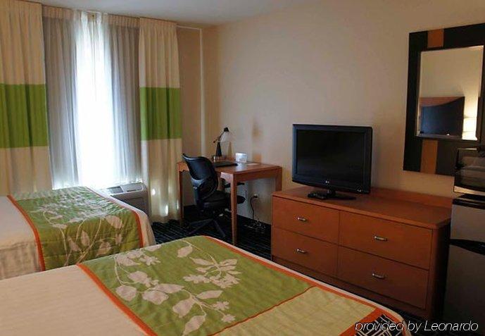 Fairfield Inn & Suites Реддинг Экстерьер фото